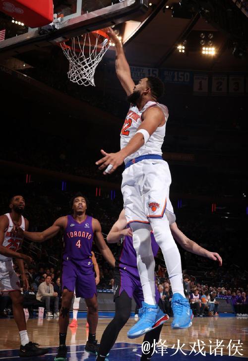 唐斯27+13尼克斯擒猛龙止3连败 步行者胜公牛 唐斯27+13尼克斯擒猛龙止3连败 步行者胜公牛